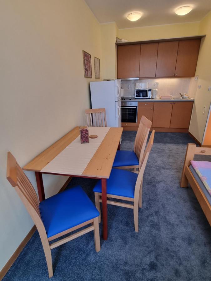 בלגרד Spirit Hostel And Apartments מראה חיצוני תמונה