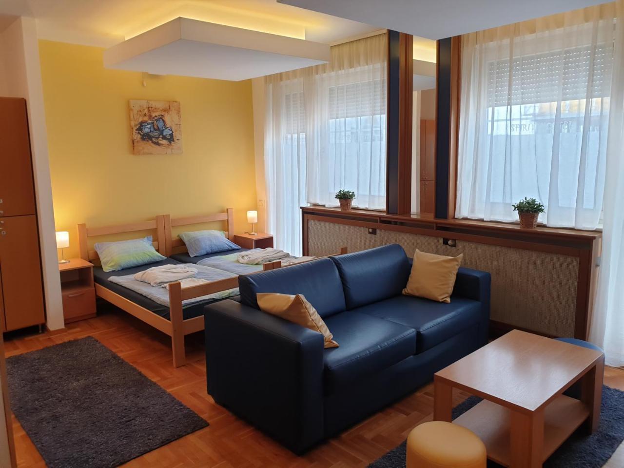בלגרד Spirit Hostel And Apartments מראה חיצוני תמונה