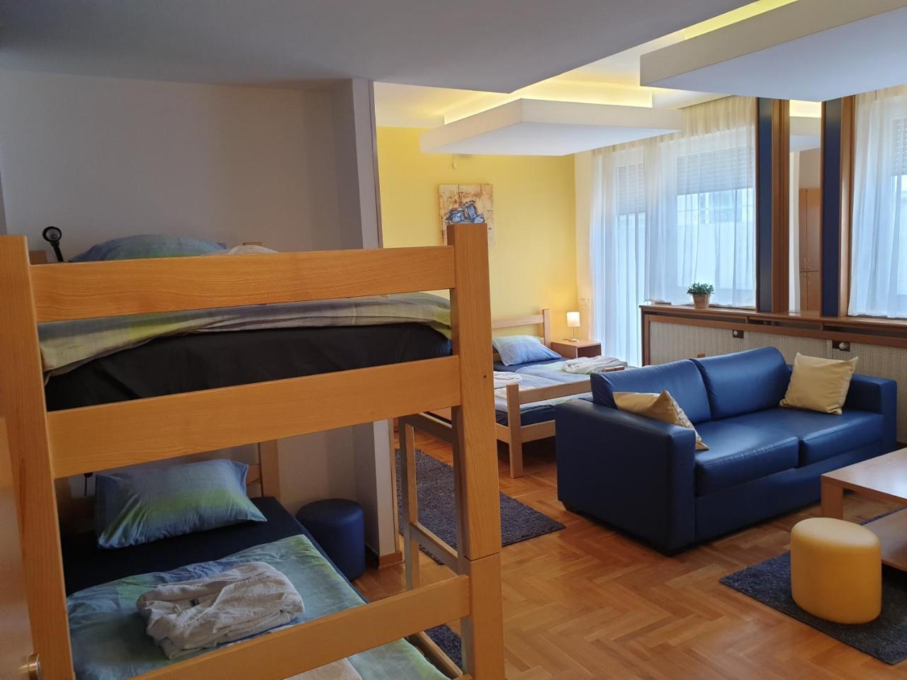בלגרד Spirit Hostel And Apartments מראה חיצוני תמונה