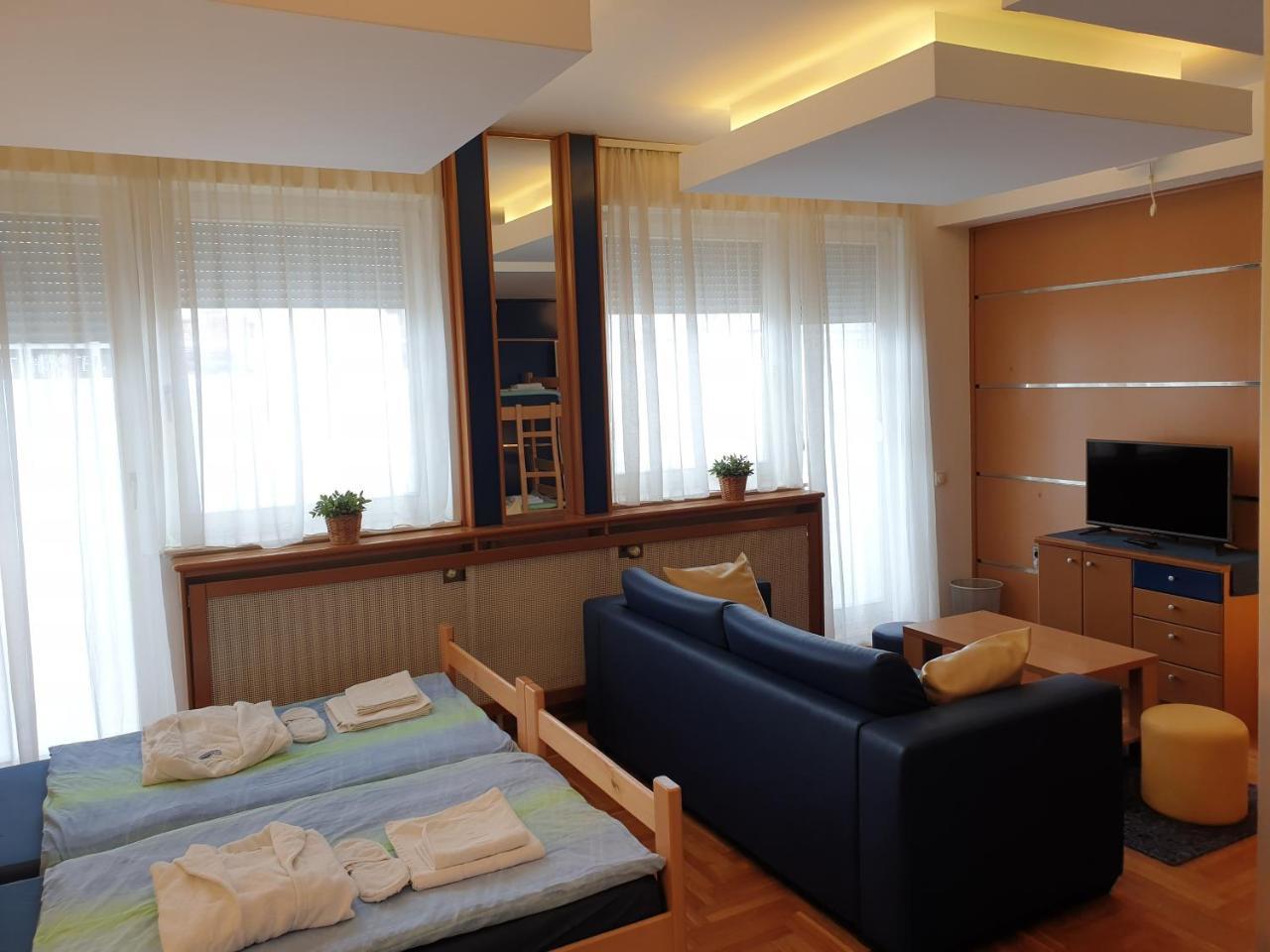 בלגרד Spirit Hostel And Apartments מראה חיצוני תמונה